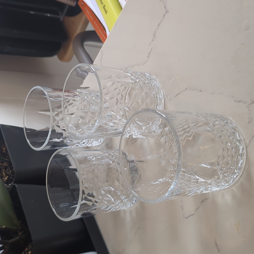Set of glasses